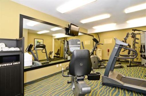 фото отеля BEST WESTERN Mission Bay Inn