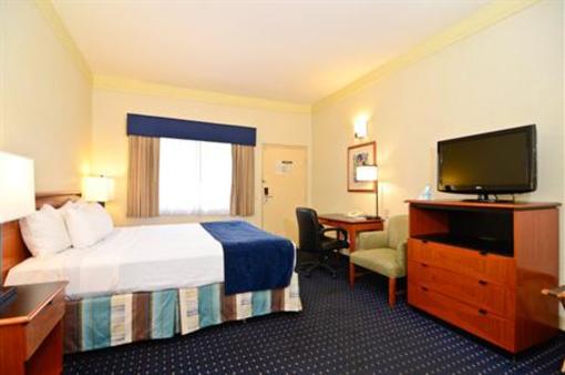 фото отеля BEST WESTERN Mission Bay Inn
