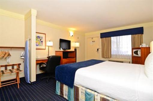 фото отеля BEST WESTERN Mission Bay Inn