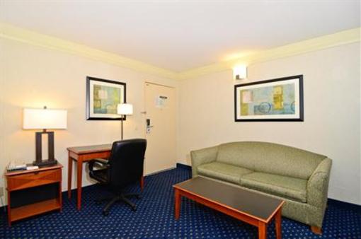 фото отеля BEST WESTERN Mission Bay Inn