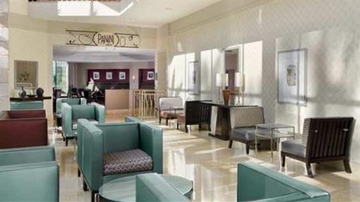 фото отеля Doubletree Club Hotel San Diego