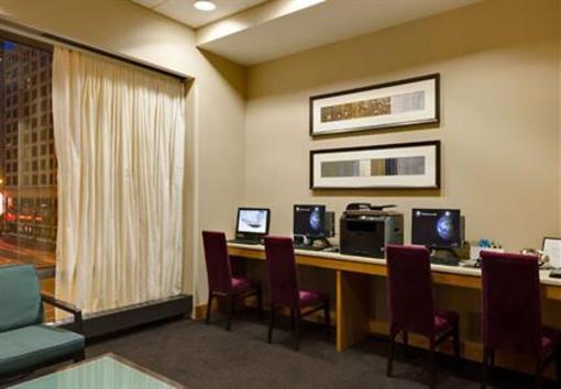 фото отеля Springhill Suites Chicago Downtown / River North
