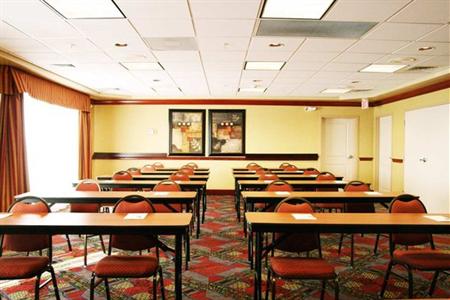 фото отеля Hampton Inn Montgomery-South-Airport