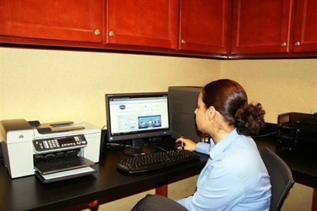фото отеля Hampton Inn Montgomery-South-Airport