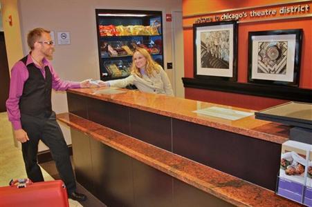 фото отеля Hampton Inn Majestic Chicago