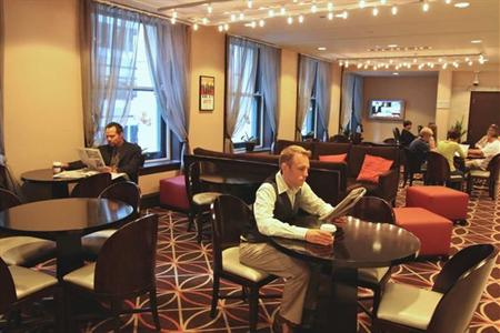 фото отеля Hampton Inn Majestic Chicago