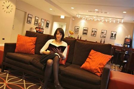 фото отеля Hampton Inn Majestic Chicago