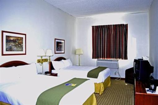 фото отеля Best Western Garden Inn Bentleyville