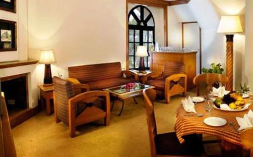 фото отеля Fortune Hotel Sullivan Court Ooty