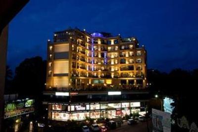 фото отеля Goldfinch Hotel Mangalore
