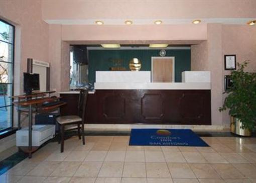 фото отеля Comfort Inn & Suites Airport