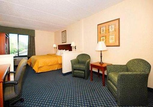 фото отеля Comfort Inn & Suites Airport