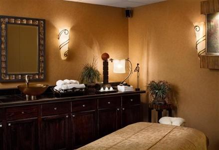 фото отеля Crowne Plaza Minneapolis West