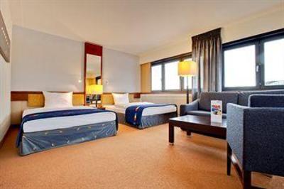 фото отеля Park Inn by Radisson Lubeck Hotel