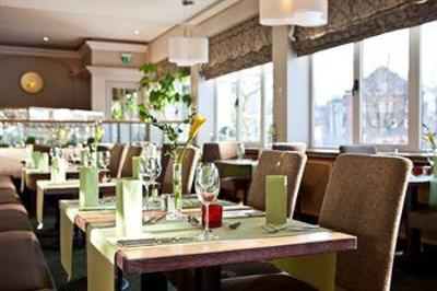фото отеля Park Inn by Radisson Lubeck Hotel