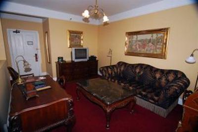 фото отеля The Queen Anne Hotel