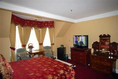 фото отеля The Queen Anne Hotel