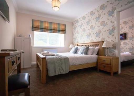 фото отеля Lochside Guest House