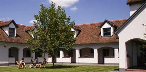 фото отеля Nature & Art Hotel Kastell