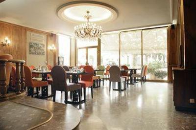 фото отеля New Hotel Bompard