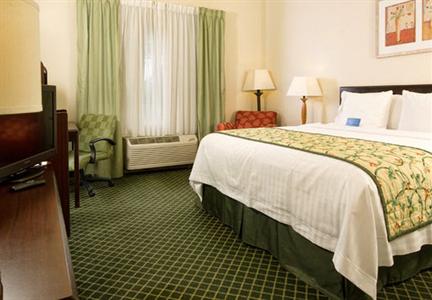 фото отеля Fairfield Inn Orlando Airport
