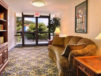 фото отеля Ramada Hotel Perryville