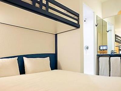 фото отеля Ibis Budget St Gratien - Enghien-les-Bains