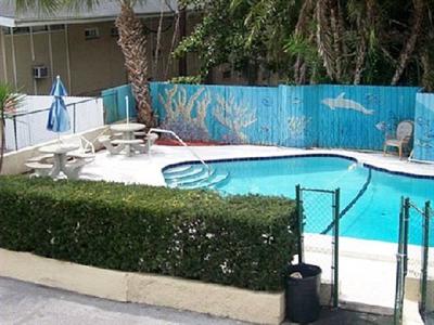 фото отеля Tarpon Inn
