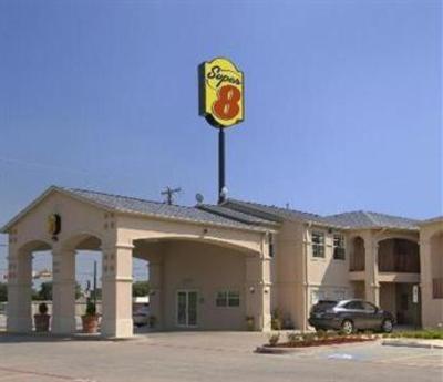 фото отеля Super 8 Forney