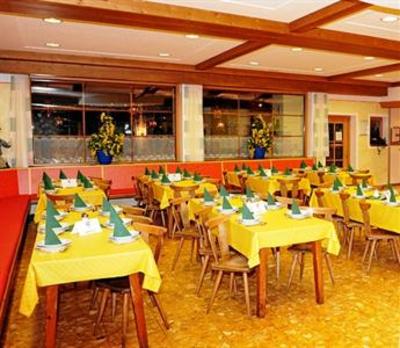 фото отеля Jugend und Familienhotel Felseralm