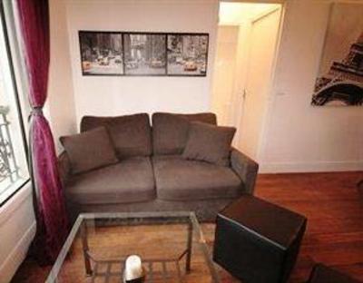 фото отеля My Apartment in Paris Jonquiere