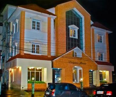 фото отеля Hotel Diviyum Manor
