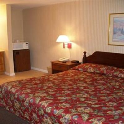 фото отеля Red Carpet Inn New Milford (Connecticut)