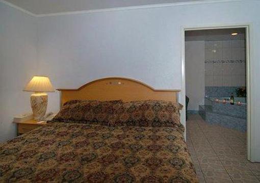 фото отеля Rodeway Inn Escondido