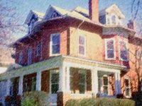 The Intown Uptown Inn