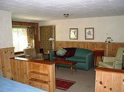 фото отеля Cozy Cottages and Otter Valley Winery