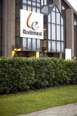 фото отеля Hotel Campanile Marne La Vallee Torcy