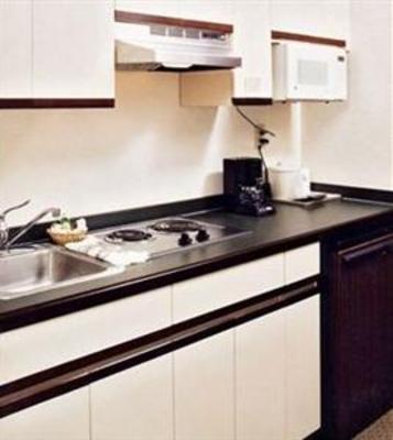 фото отеля Baymont Inn & Suites Statesboro