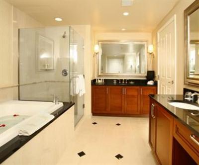фото отеля Luxury Suites International