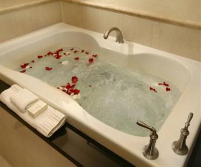 фото отеля Luxury Suites International