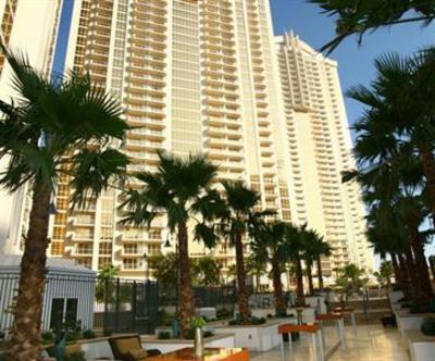 фото отеля Luxury Suites International