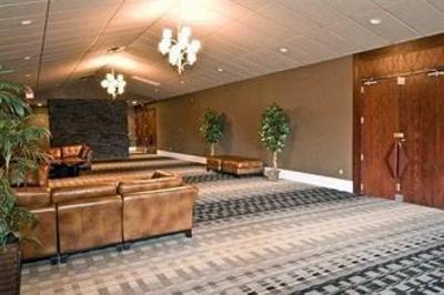 фото отеля Grande Prairie Inn