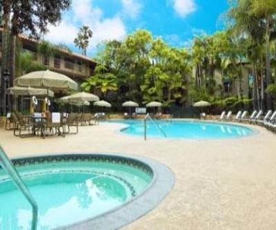 фото отеля Radisson Suites Hotel Covina