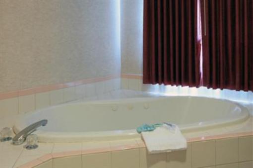 фото отеля Americas Best Value Inn-Edmonds Seattle North