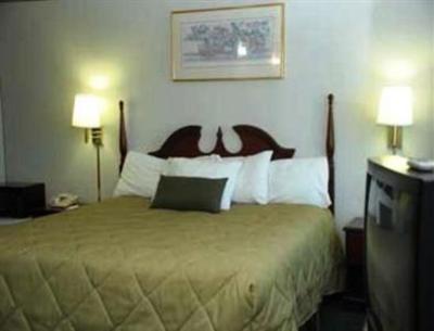 фото отеля Days Inn Racine Sturtevant