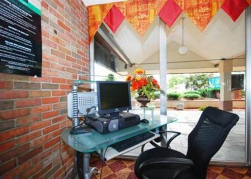фото отеля Quality Inn & Suites College Park (Maryland)
