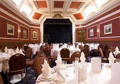 фото отеля The Royal Scots Club