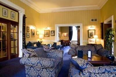 фото отеля The Royal Scots Club