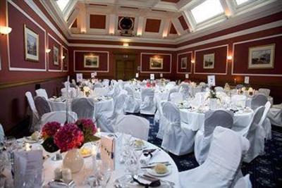 фото отеля The Royal Scots Club
