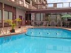 фото отеля Downtown Inn & Suites